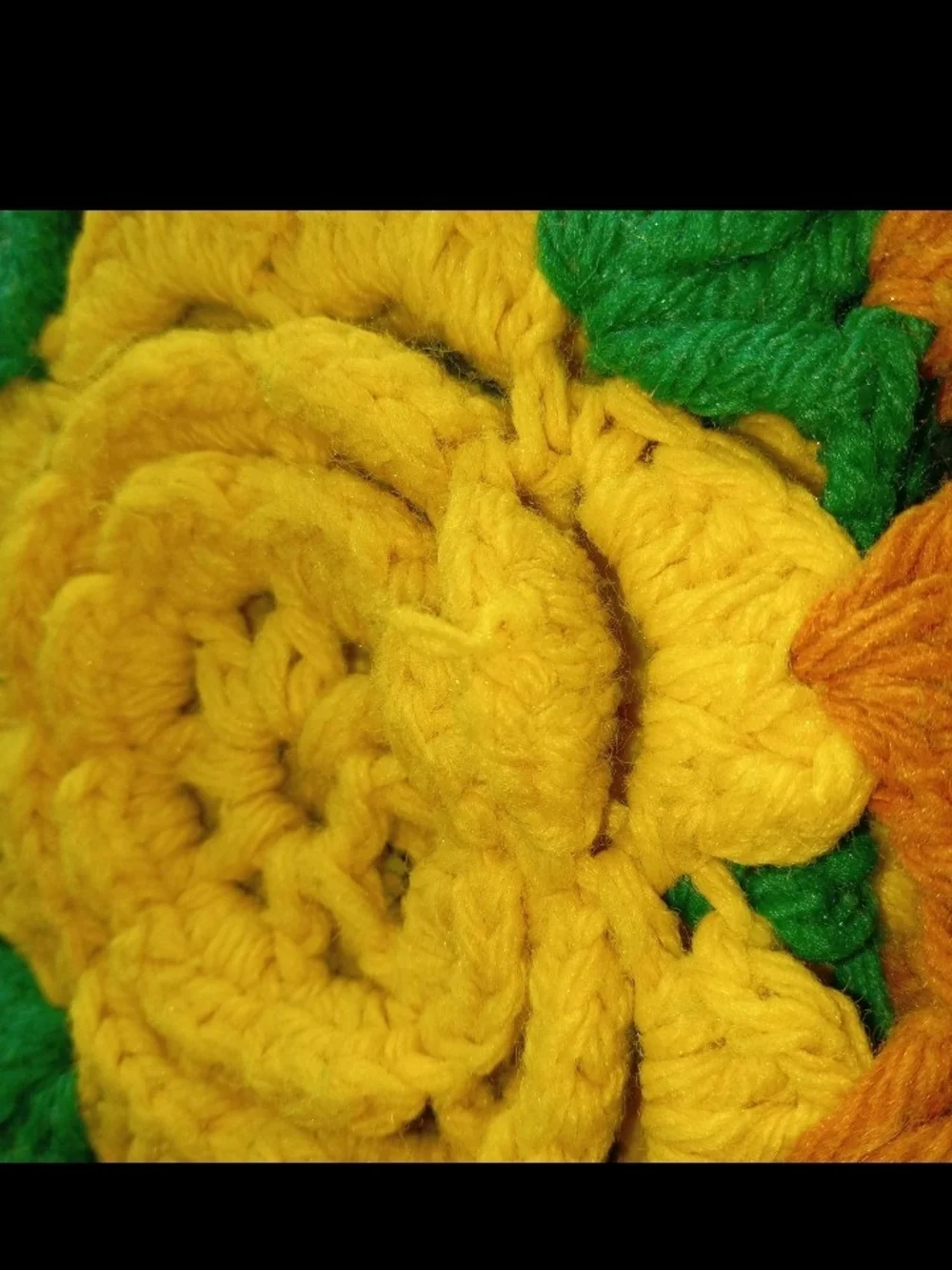 Vtg Handmade Yellow and Orange Crochet 3D Flower Throw Blanket